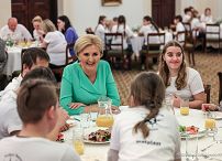 010_Agata_Kornhauser_Duda_podopieczni_Fundacji_Ratujmy_Usmiech_Dziecka_20240311_GJA_9687.jpg