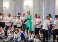 004_Agata_Kornhauser_Duda_podopieczni_Fundacji_Ratujmy_Usmiech_Dziecka_20240311_GJA_9631.jpg