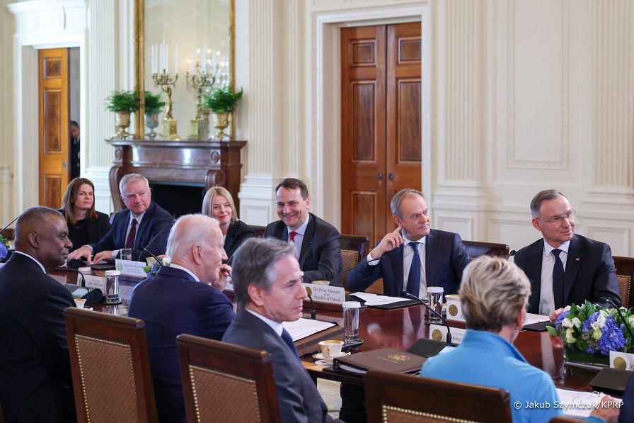 35_Andrzej_Duda_Donald_Tusk_Joe_Biden_Bialy_Dom_Waszyngton_20240312_JSZ_1491.jpg
