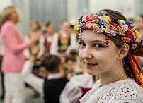 012_Agata_Kornhauser_Duda_spotkanie_z_czlonkami_zespolu_Tanca_ _Ludowego_Plomyki_20240312_1S5A0735.jpg