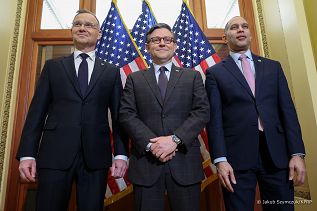 009_011_Andrzej_Duda_Izba_Reprezentantow_Michael_Johnson_Hakeem_Jeffries_Waszyngton_20240312_JSZ_0695.jpg