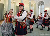 008_Agata_Kornhauser_Duda_spotkanie_z_uczniami_z_Zespolu_Szkol_w_Bialobrzegach_20240315_1S5A2326.jpg