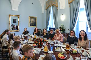 004_Agata_Kornhauser_Duda_spotkanie_Stowarzyszenie_Pleciugi_20240319_PK1_8221.jpg