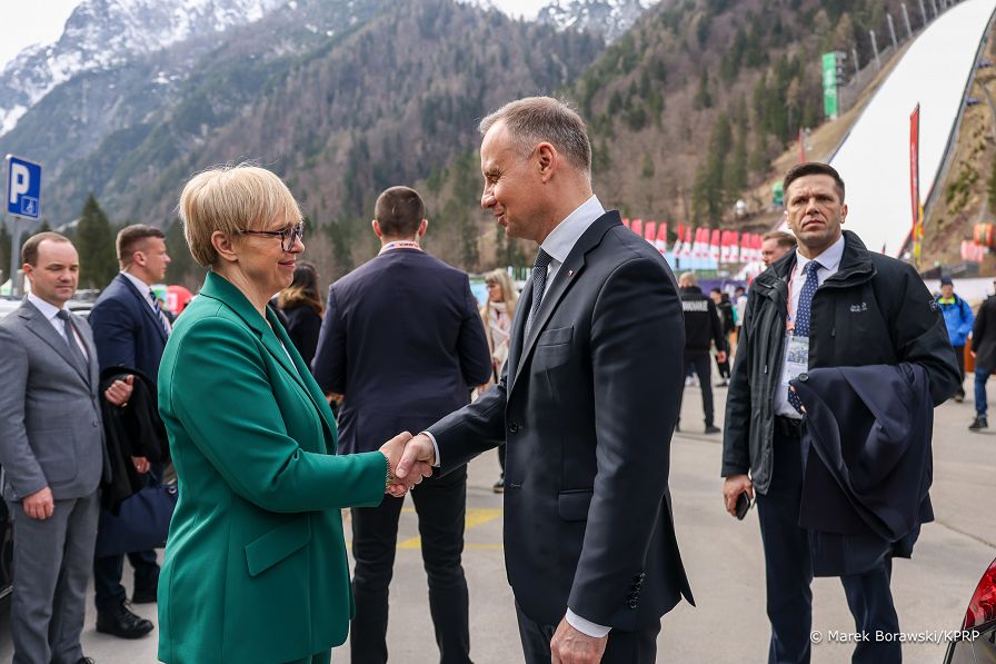 008_PAD_Prezydent_Slowenii_Planica_20240321_MB2_6278.jpg