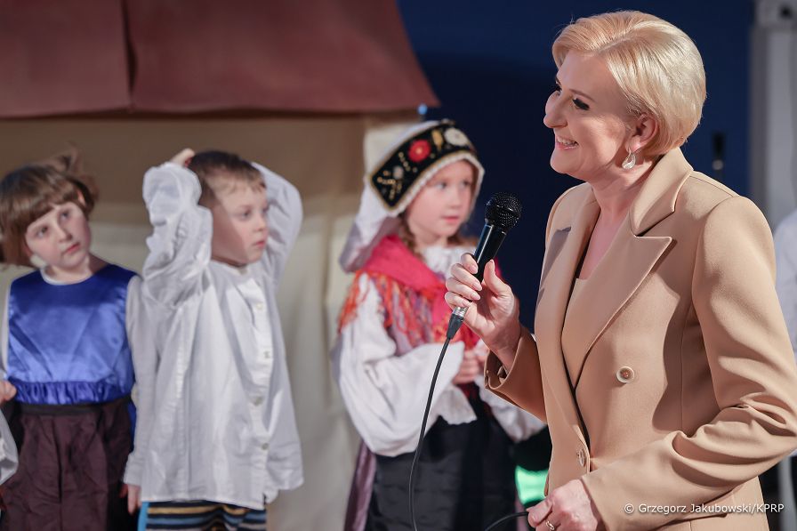 09_Agata_Kornhauser_Duda_ Dom_Opieki_Marii_Marty_Lazarza_20240321_1S5A3481.jpg
