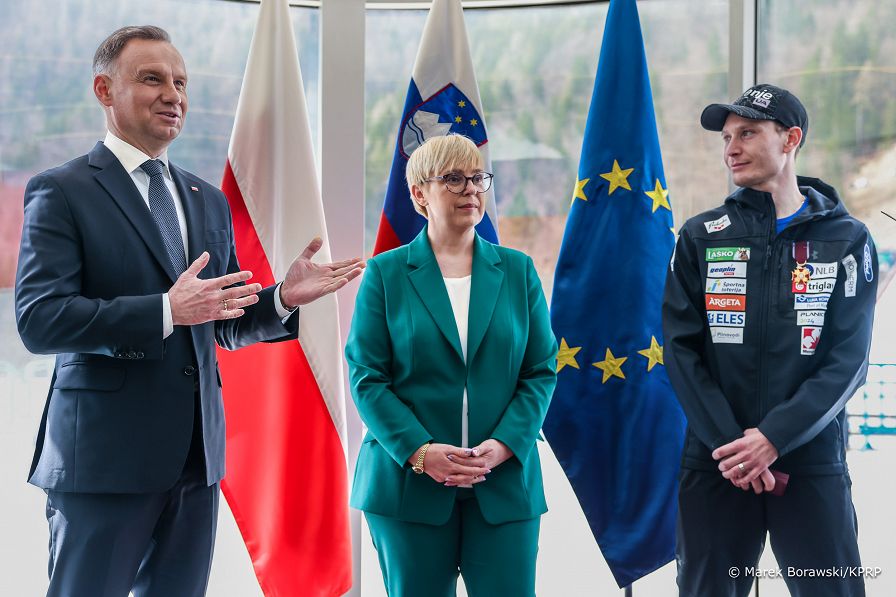 006_PAD_Prezydent_Slowenii_Planica_20240321_MB2_5841.jpg