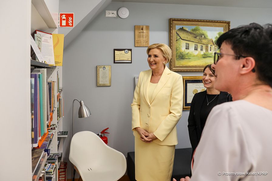006_Agata_Kornhauser_Duda_Zsuzanna_Nagy_Biblioteka_Publiczna_Stary_Sacz_20240322_PK1_2114.jpg