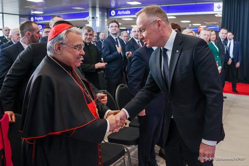 01_Andrzej_Duda_nadanie_imienia_Rodziny_Ulmow__portowi_lotniczmu_20240324_MB2_8280.jpg
