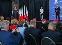 04_Andrzej_Duda_nadanie_imienia_Rodziny_Ulmow__portowi_lotniczmu_20240324_MB2_8346.jpg