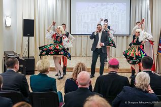 003_Agata_Kornhauser_Duda_Dom_Polski_dyneburg_20240325_1S5A5778.jpg