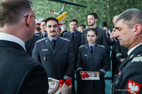 007_PAD_spotkanie_z_zolnierzami_i_pracownikami_wojska_20240325_MB2_0133.jpg