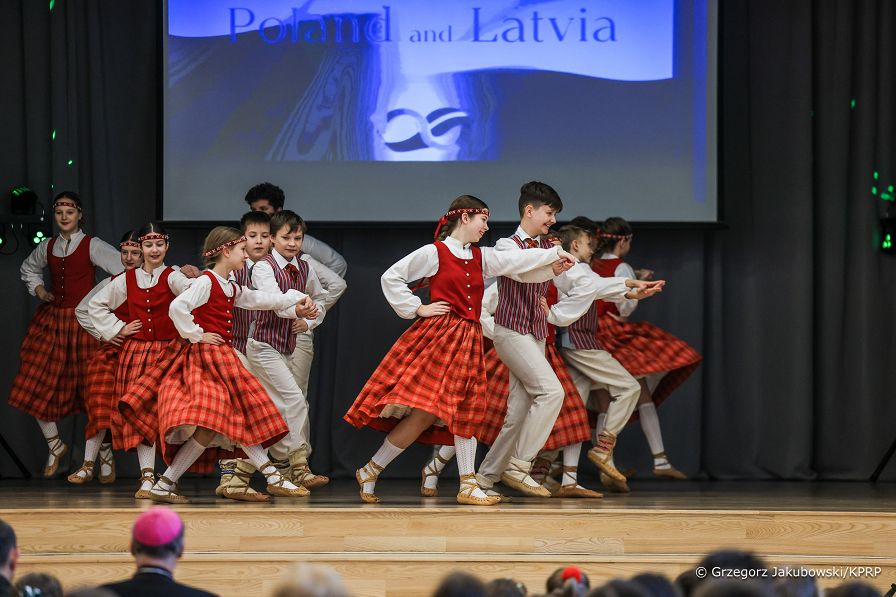 010_Agata_Kornhauser_Duda_Panstwowe_Polskie_Gimnazjum_Lotwa_20240326_GJA_6677.jpg