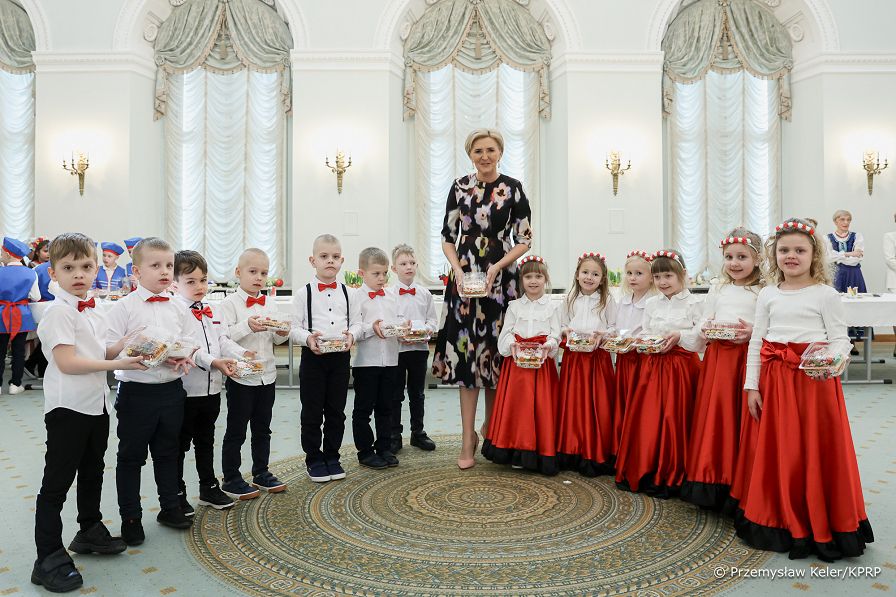 32_Agata_Kornhauser_Duda_przedszkolaki_Pilawa_warsztaty_swiateczne_20240327_PK1_7842.jpg