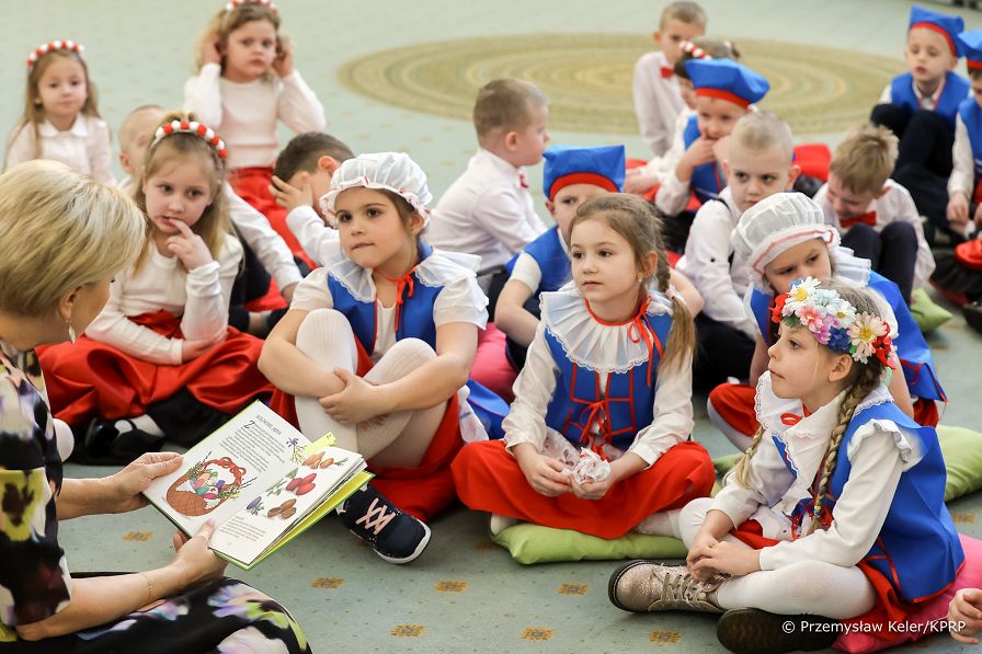 20_Agata_Kornhauser_Duda_przedszkolaki_Pilawa_warsztaty_swiateczne_20240327_PK2_1778.jpg