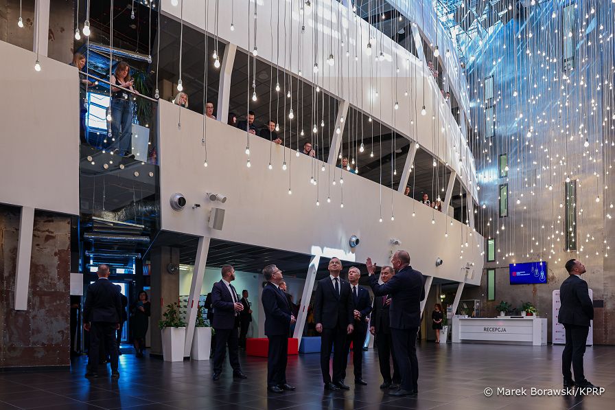 10_Andrzej_Duda_ Krakowski_Park_Technologiczy_20240327_MB2_2775.jpg