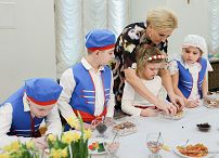 31_Agata_Kornhauser_Duda_przedszkolaki_Pilawa_warsztaty_swiateczne_20240327_PK1_7801.jpg
