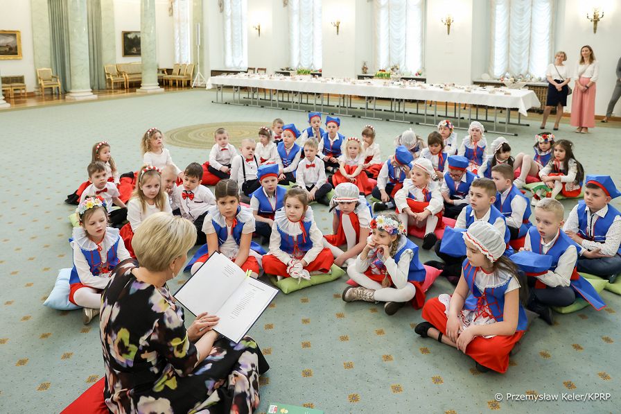 11_Agata_Kornhauser_Duda_przedszkolaki_Pilawa_warsztaty_swiateczne_20240327_PK1_7037.jpg