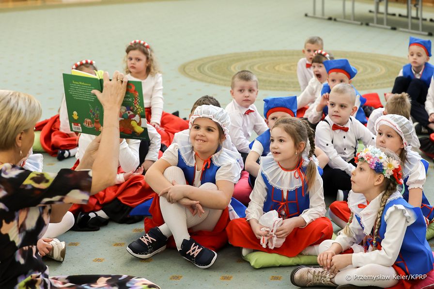 16_Agata_Kornhauser_Duda_przedszkolaki_Pilawa_warsztaty_swiateczne_20240327_PK2_1770.jpg