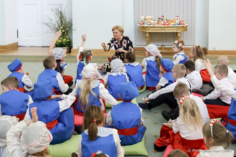 15_Agata_Kornhauser_Duda_przedszkolaki_Pilawa_warsztaty_swiateczne_20240327_PK1_7067.jpg