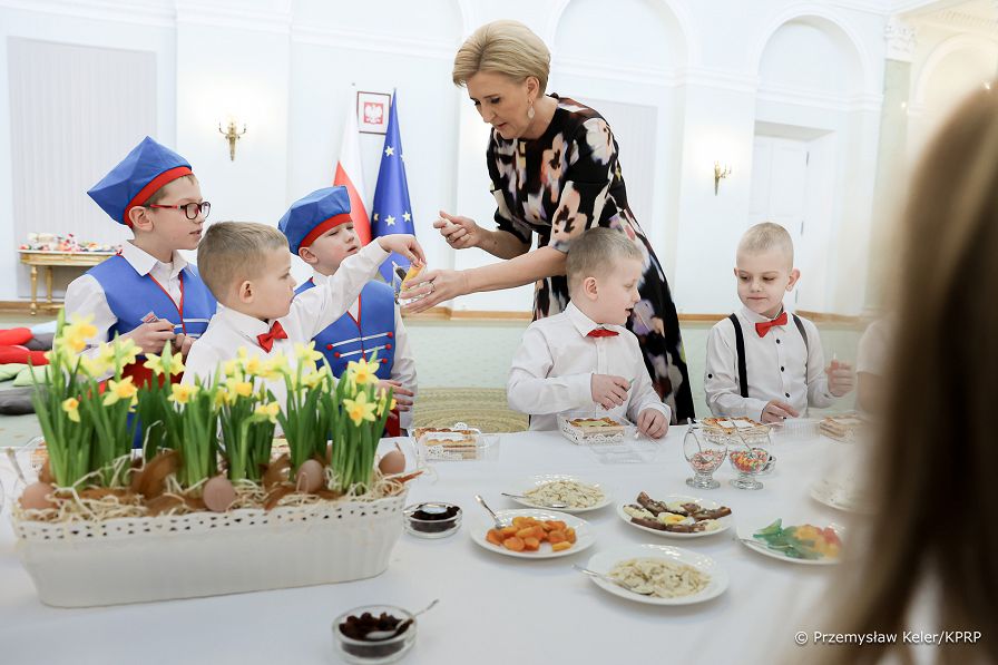 24_Agata_Kornhauser_Duda_przedszkolaki_Pilawa_warsztaty_swiateczne_20240327_PK1_7515.jpg