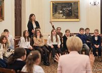 005_Agata_Kornhauser_Duda_spotkanie_z_uczniami_Szkoly_Podstawowej_w_Zabkach_20240304_GJA_6759.jpg