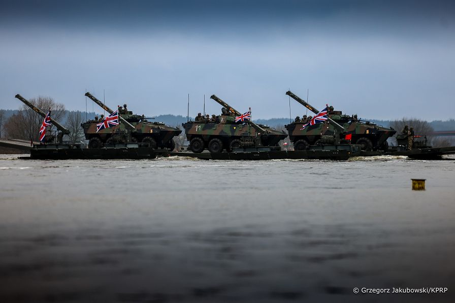 023_a_Andrzej_Duda_Defender_20240305_GJA_8212.jpg