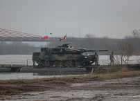 07_Andrzej_Duda_Defender_24_Korzeniewo_20240305_GJA_7886.jpg