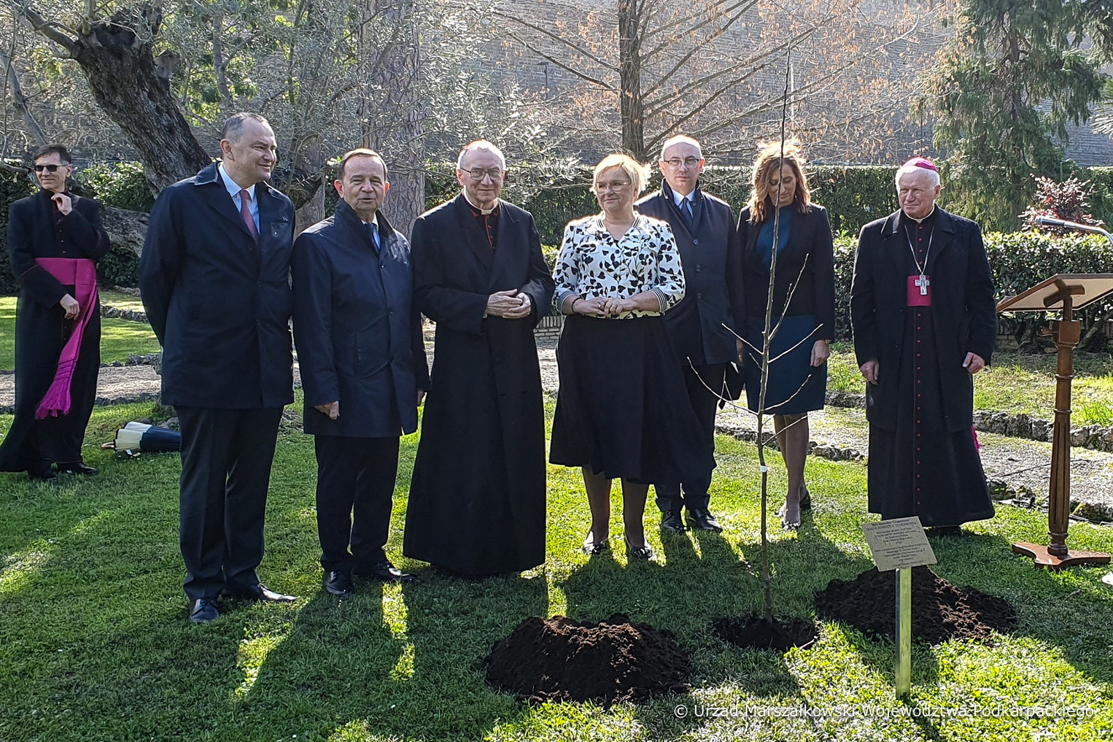 004_Minister_Grazyna_Ignaczak_Bandych_Watykan_jablon_Ulmowie_20240306_3.jpg [1.56 MB]