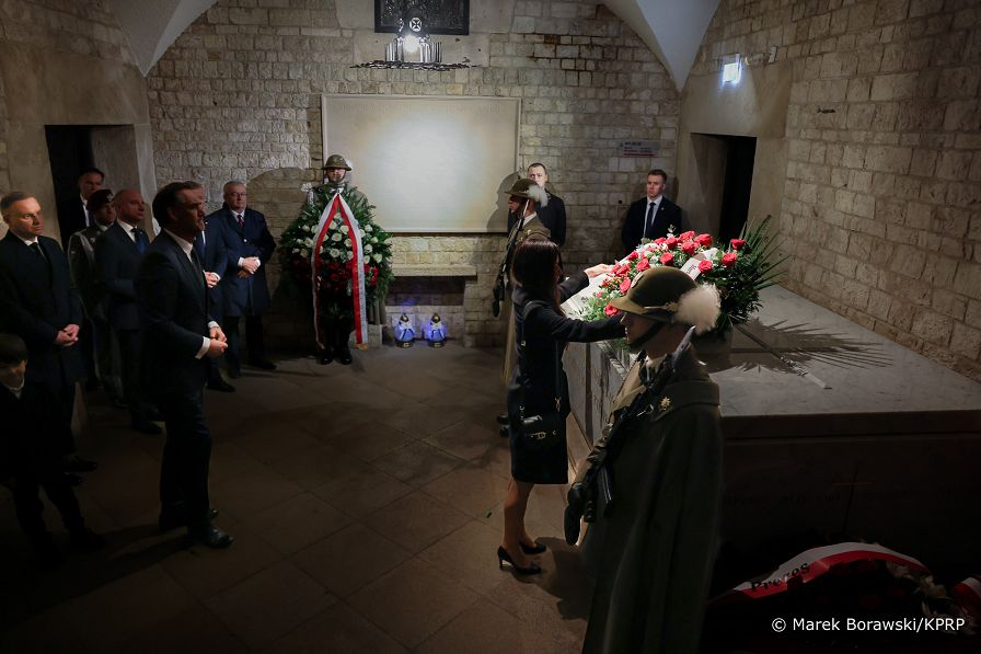 03_Andrzej_Duda_rocznica_katastrofy_Smolenskiej_20240410_MB2_5196.jpg