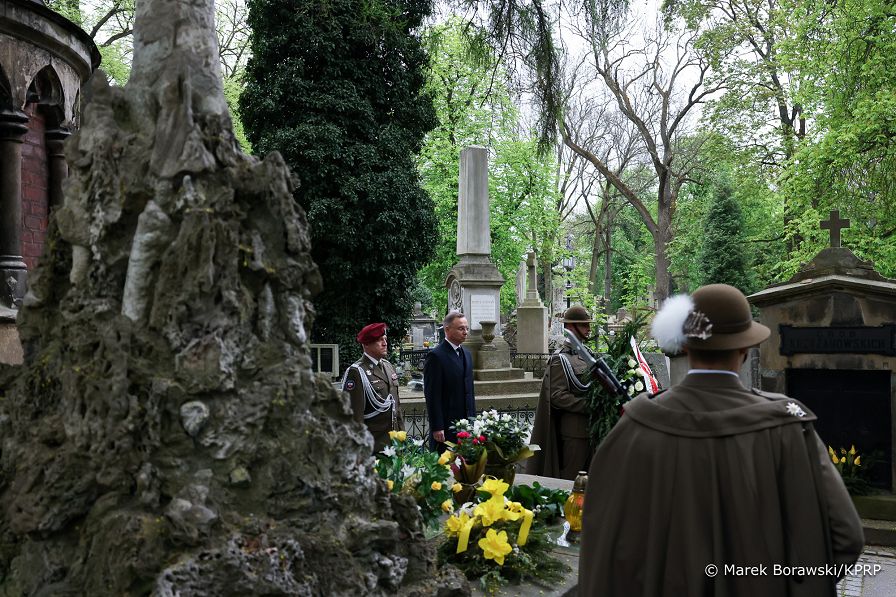 12_Andrzej_Duda__rocznica_katastrofy_Smolenskiej_Andrzej_Sariusz_Skapski_20240410_MB2_5933.jpg