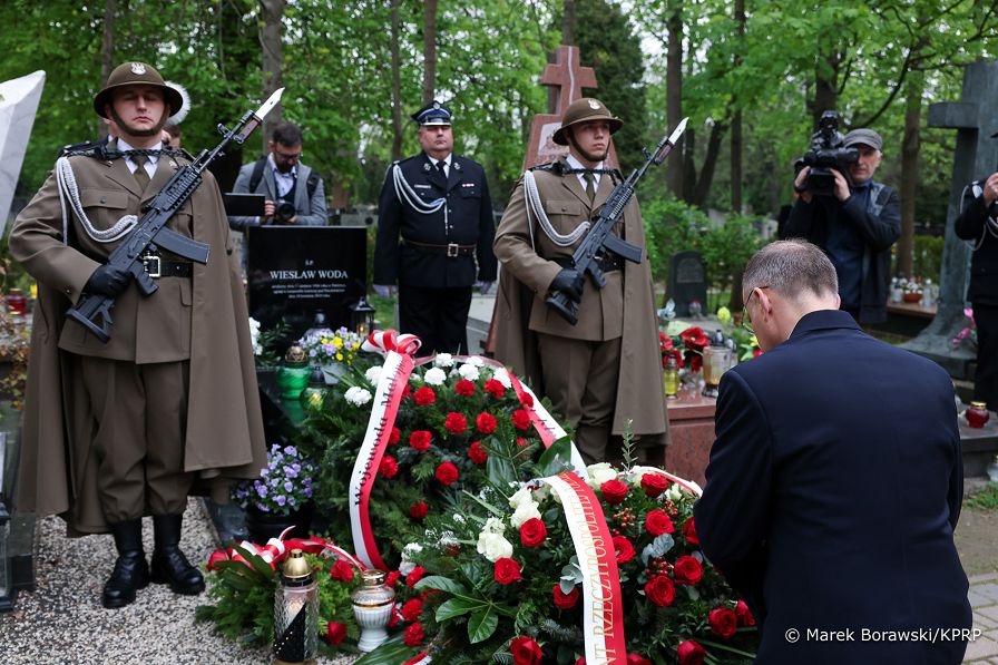 15_Andrzej_Duda_rocznica_katastrofy_Smolenskiej_Wieslaw_Woda_20240410_MB2_6011.jpg