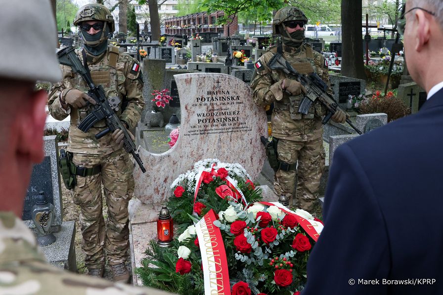 19_Andrzej_Duda_rocznica_katastrofy_Smolenskiej_Wlodzimierz_Potasinski_20240410_MB2_6123.jpg