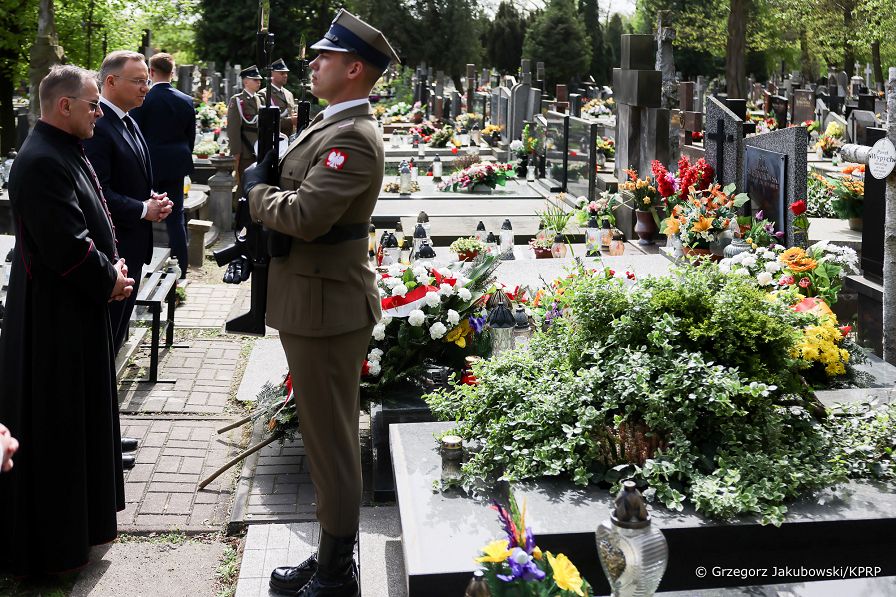 08_Andrzej_Duda_rocznica_katastrofy_Smolenskiej_Pawel_Wypych_20240410_1S5A1906.jpg