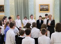 01_Agata_Kornhauser_Duda_uczniowie_szkola_katolicka_20240411_GJA_1498.jpg