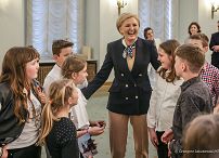 021_Agata_Kornhauser_Duda_spotkanie_uczniowie_Szkola_Podstawowa_Niepla_20240412_1S5A3100.jpg