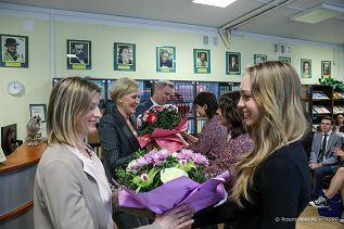 013_Agata_Kornhauser_Duda_final_Konkursu_poezji_XLIX_Liceum_Ogolnoksztalcace_20240416_PK1_8040.jpg