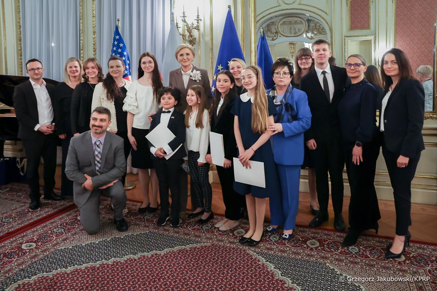 37_Agata_Kornhauser_Duda_maturzysci_szkol_polonijnych_20240418_1S5A6208.jpg