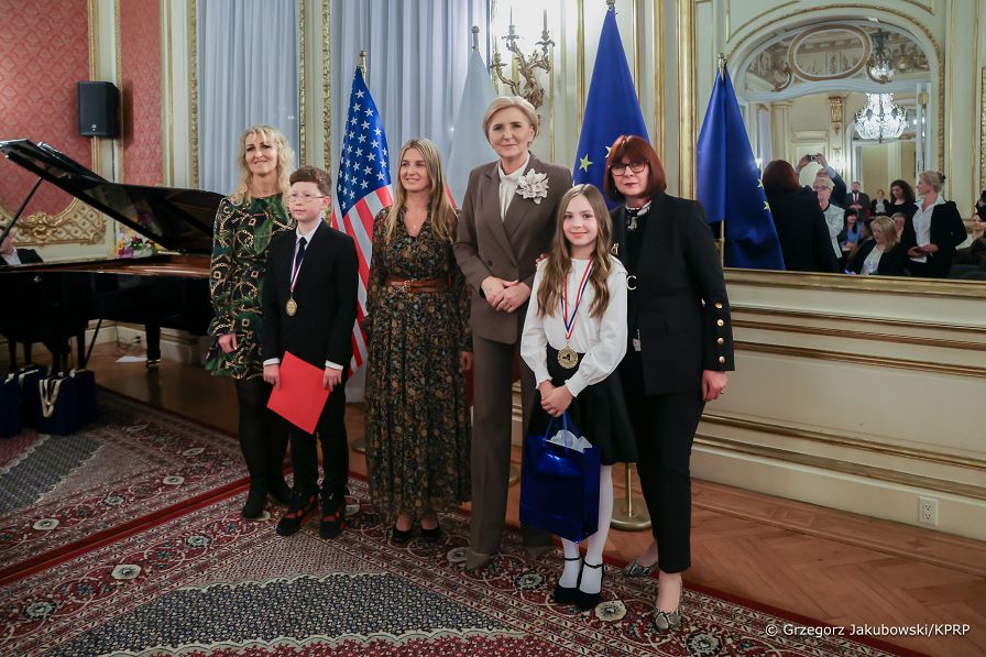 52_Agata_Kornhauser_Duda_maturzysci_szkol_polonijnych_20240418_1S5A6390.jpg