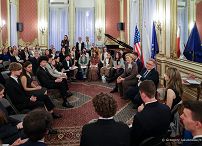 20_Agata_Kornhauser_Duda_maturzysci_szkol_polonijnych_20240418_1S5A6028.jpg