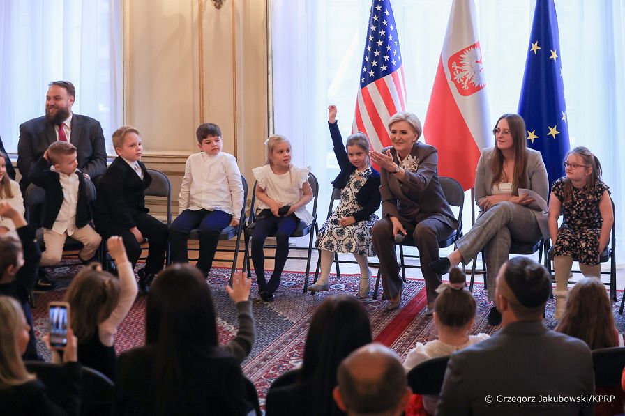 15_Agata_Kornhauser_Duda_szkola_podstawowa_153_Queens_20240417_GJA_4824.jpg