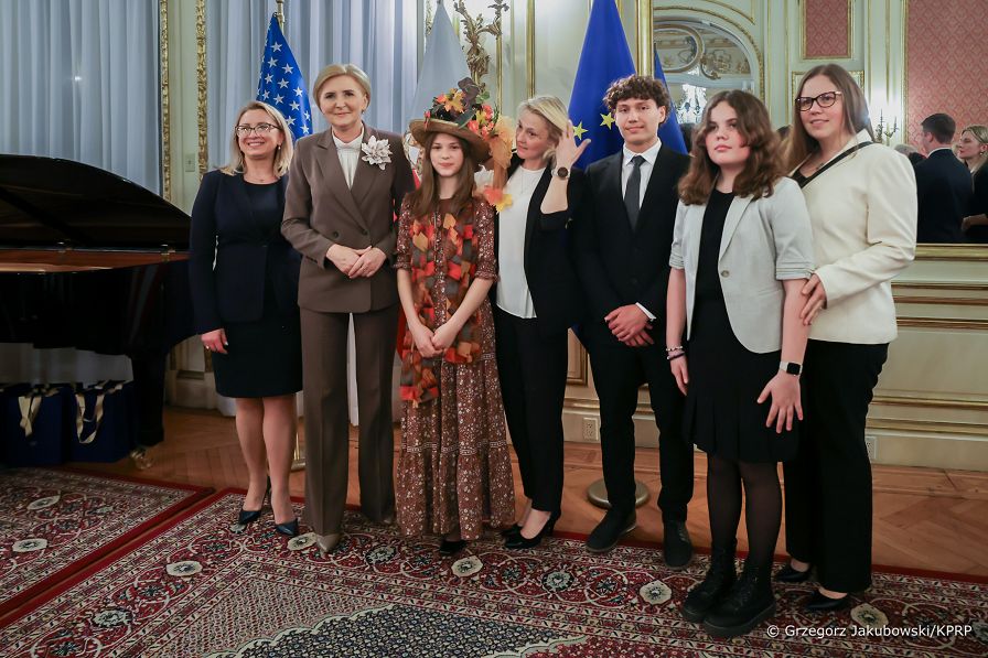 29_Agata_Kornhauser_Duda_maturzysci_szkol_polonijnych_20240418_1S5A6139.jpg