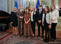 29_Agata_Kornhauser_Duda_maturzysci_szkol_polonijnych_20240418_1S5A6139.jpg