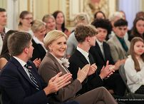 13_Agata_Kornhauser_Duda_maturzysci_szkol_polonijnych_20240418_GJA_5094.jpg