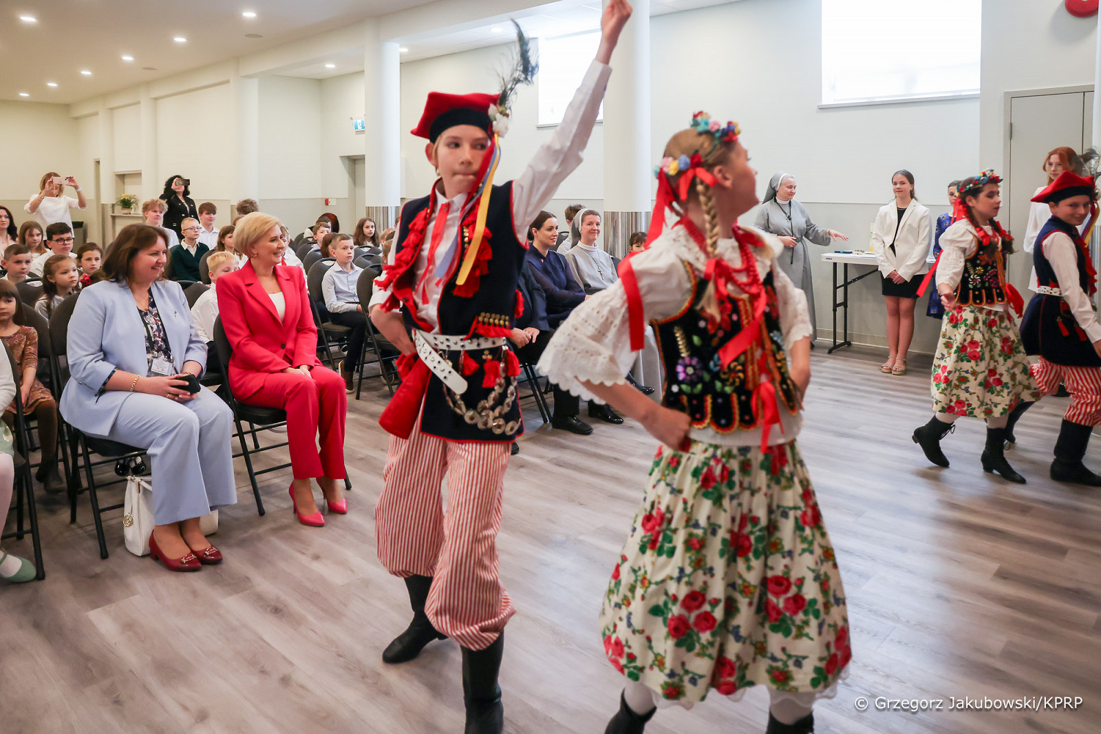 04_Agata_Kornhauser_Duda_szkola_polska_Sw_Kazimierza_20240420_1S5A8453.jpg [709.43 KB]