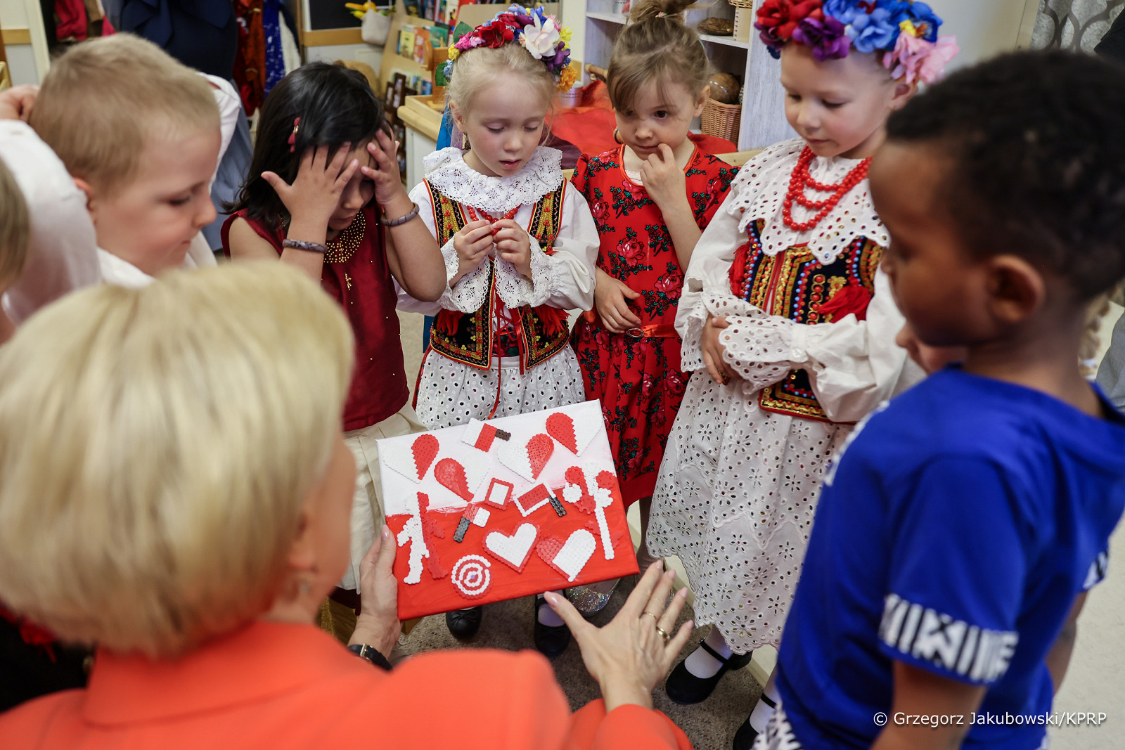 027_Agata_Korhauser_Duda_przedszkole_Siostr_Sluzebniczek_NMP_Edmonton_20240422_1S5A0042.jpg [977.76 KB]