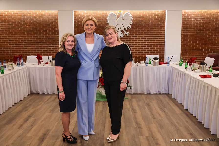 011_Agata_Kornhauser_Duda_spotkanie_Dom_Polski_dzialaczki_polonijne_20240422_1S5A0462.jpg