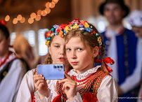 013_a_Agata_Kornhauser_Duda_spotkanie_zespoly_folklorystyczne_Edmonton_20240422_GJA_0161.jpg