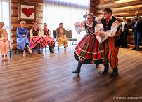 007_Agata_Kornhauser_Duda_spotkanie_zespoly_folklorystyczne_Edmonton_20240422_1S5A0658.jpg