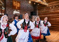 015_Agata_Kornhauser_Duda_spotkanie_zespoly_folklorystyczne_Edmonton_20240423_1S5A1062.jpg