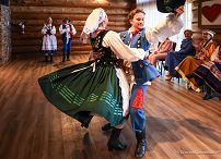 016_Agata_Kornhauser_Duda_spotkanie_zespoly_folklorystyczne_Edmonton_20240423_1S5A1130.jpg